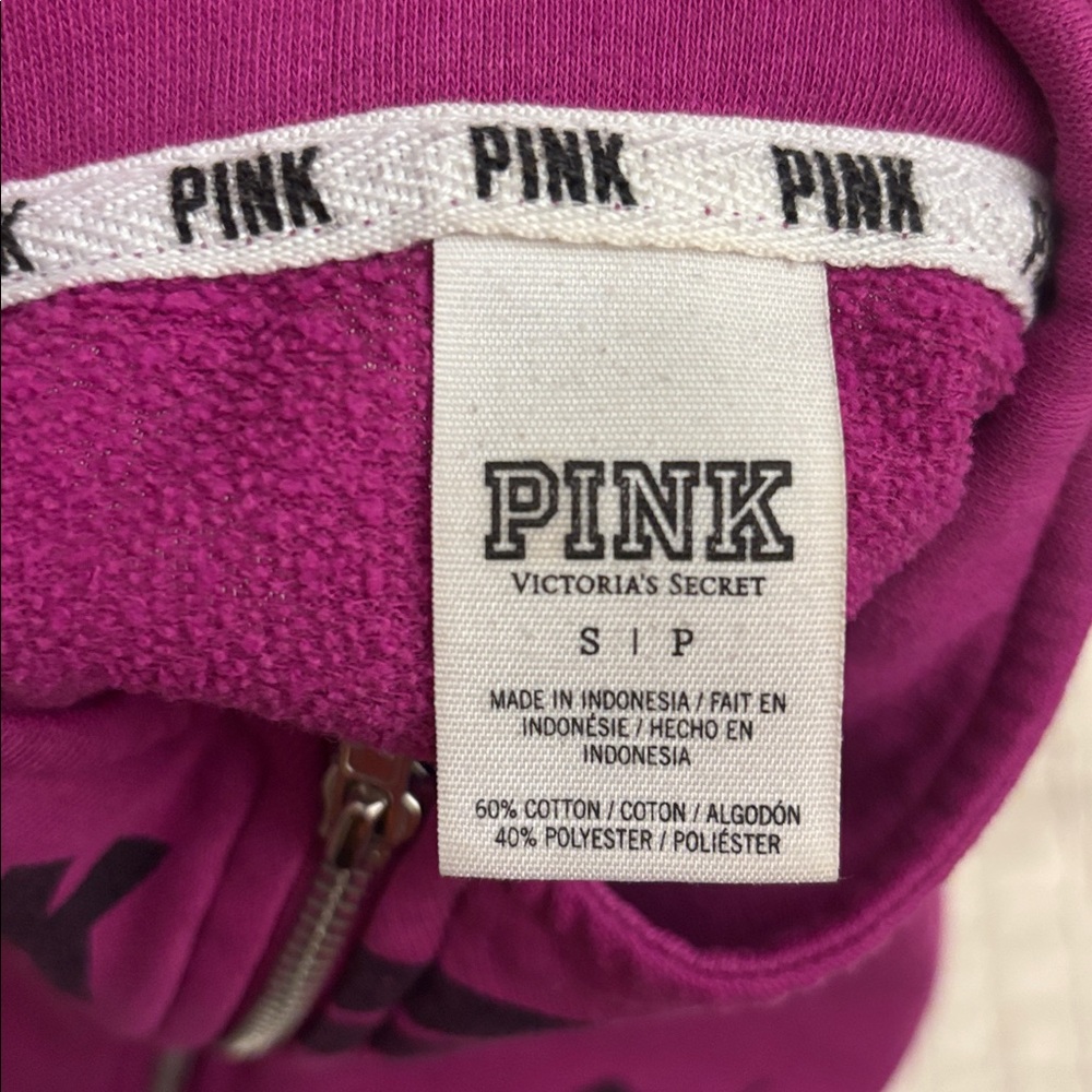 Vintage VS PINK Half Zip - Picture 2 of 2